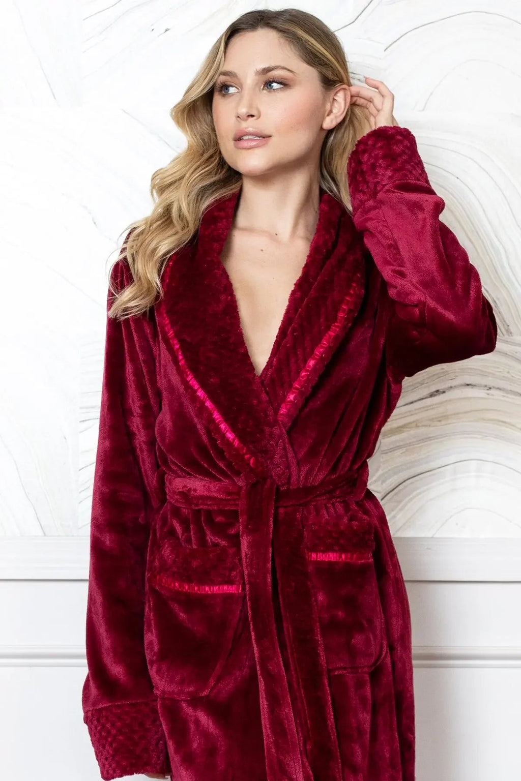 Women's Ultra-Soft Plush Bathrobe