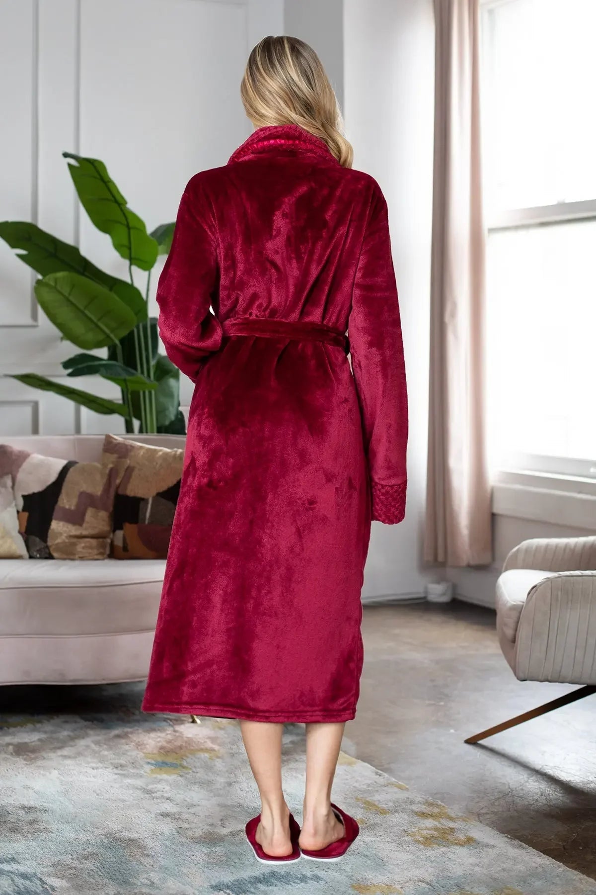 Women's Ultra-Soft Plush Bathrobe