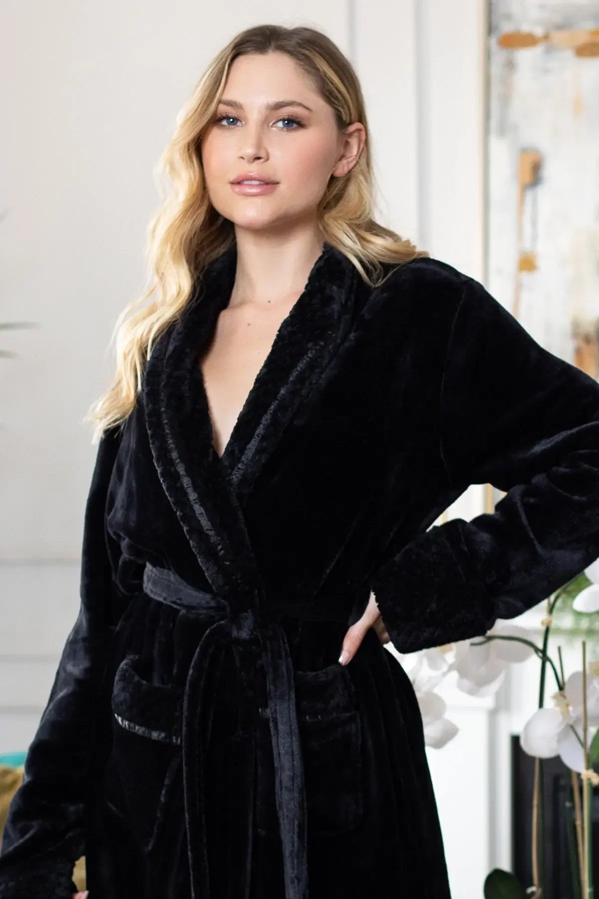 Women's Ultra-Soft Plush Bathrobe
