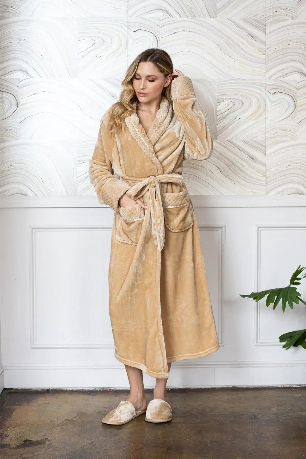 Women's Ultra-Soft Plush Bathrobe